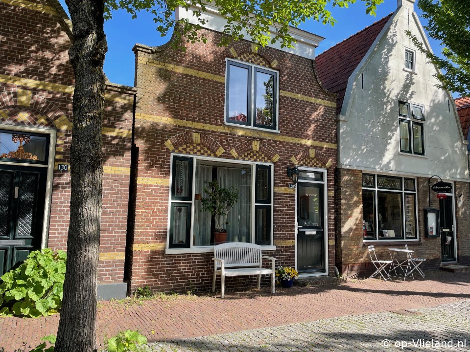 Buitenaanzicht Dorpsstraat 128 Buitenaanzicht Dorpsstraat 128